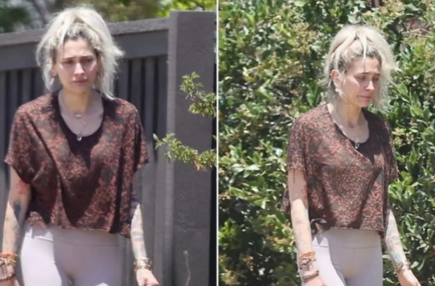  Αδημοσίευτη φωτογραφία παπαράτσι αποκαλύπτει μια διαφορετική πλευρά!: Μπορείς να ονομάσεις αυτή τη σταρ;