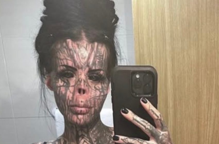  Γυναίκα με τατουάζ που διατηρεί τη μύτη της σε βάζο αποκαλύπτει εντυπωσιακές φωτογραφίες πριν την επέμβαση!: Δείτε τις εικόνες!