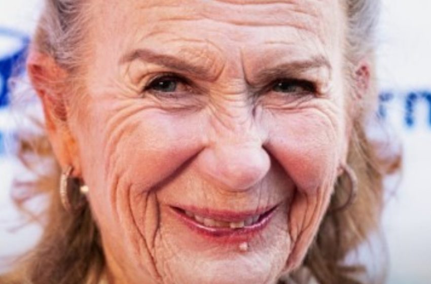  Η διάσημη ηθοποιός που βρήκε τον έρωτα της ζωής της με έναν ηθοποιό μισής ηλικίας: Η απίστευτη ιστορία τους!